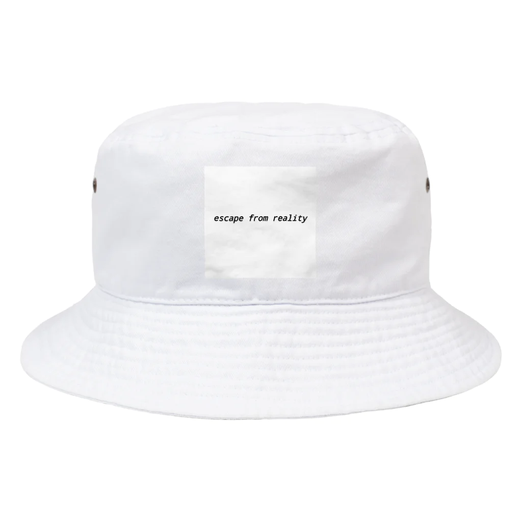 rn425のescape from reality Bucket Hat