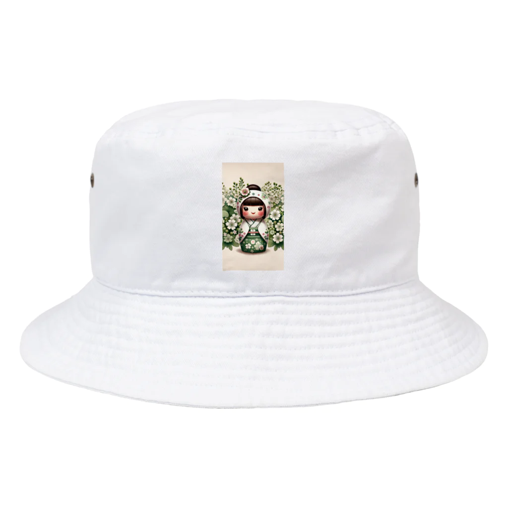 ぷぷオレンジのkokeshi dolls白い花 Bucket Hat