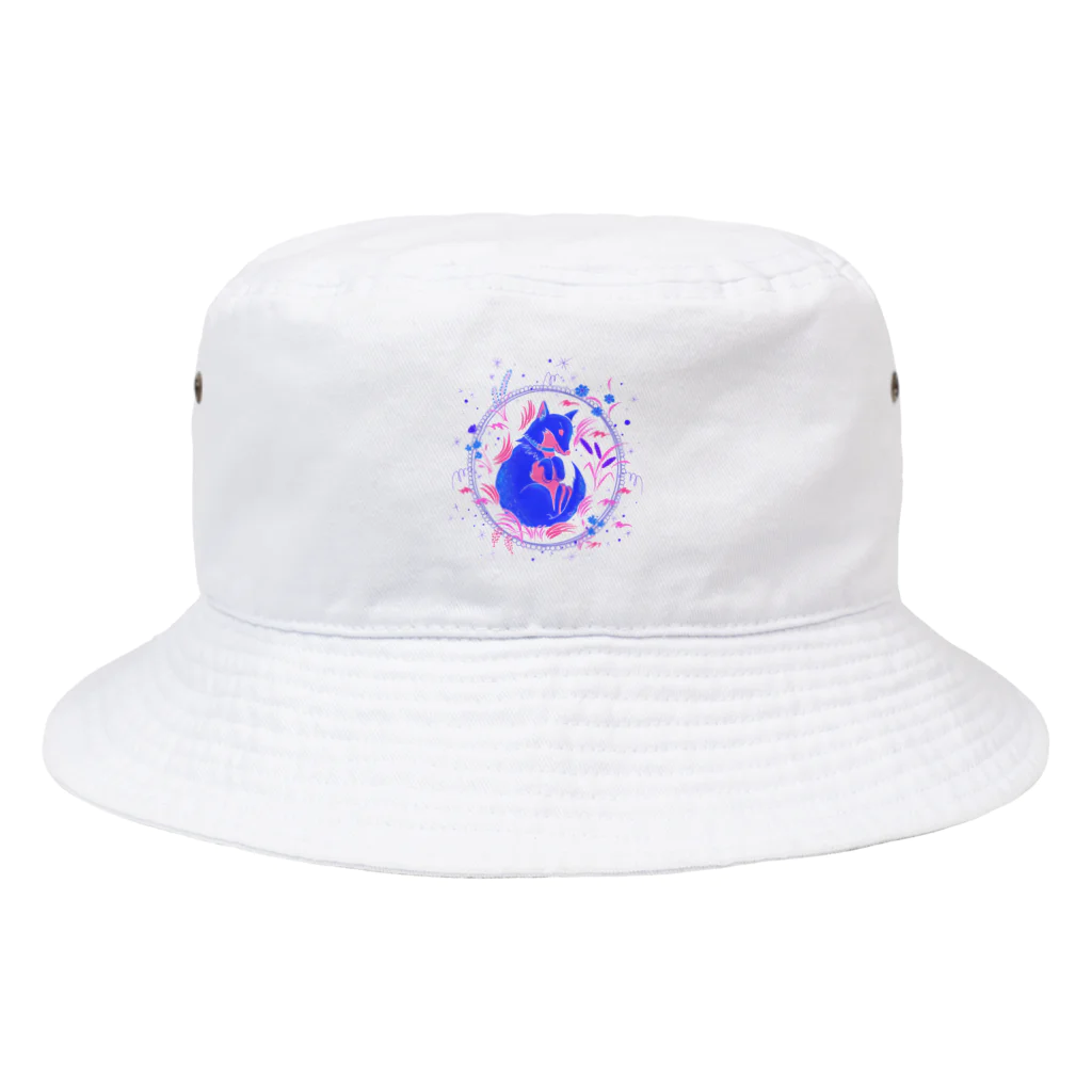 たかはし あいさのキツネ犬のお昼寝(blue) Bucket Hat