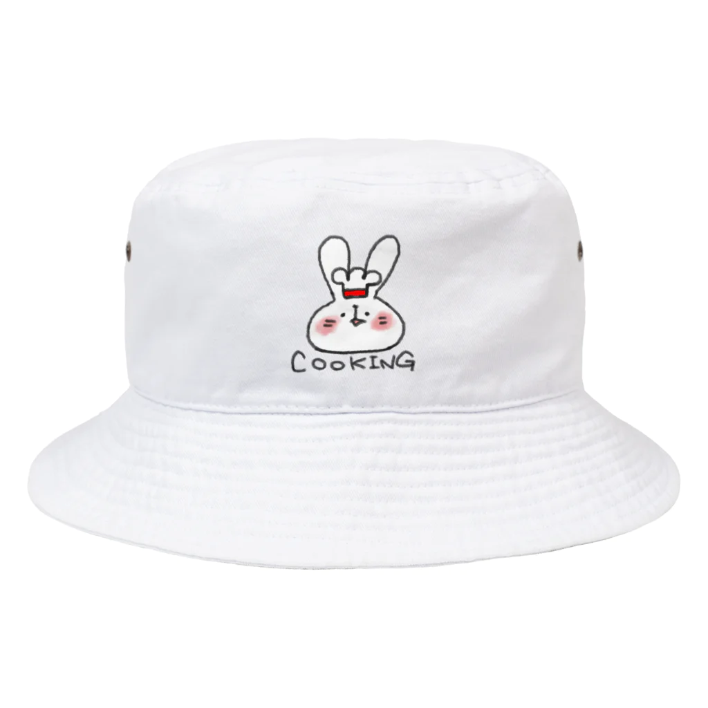 たてはくりえいとのなつみ料理を始める。 Bucket Hat