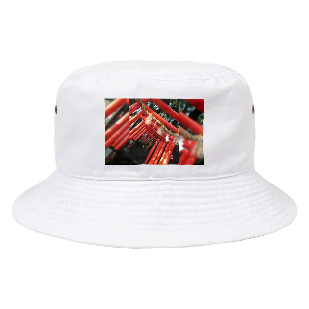 鈴屋の気まぐれ品の鳥居 Bucket Hat