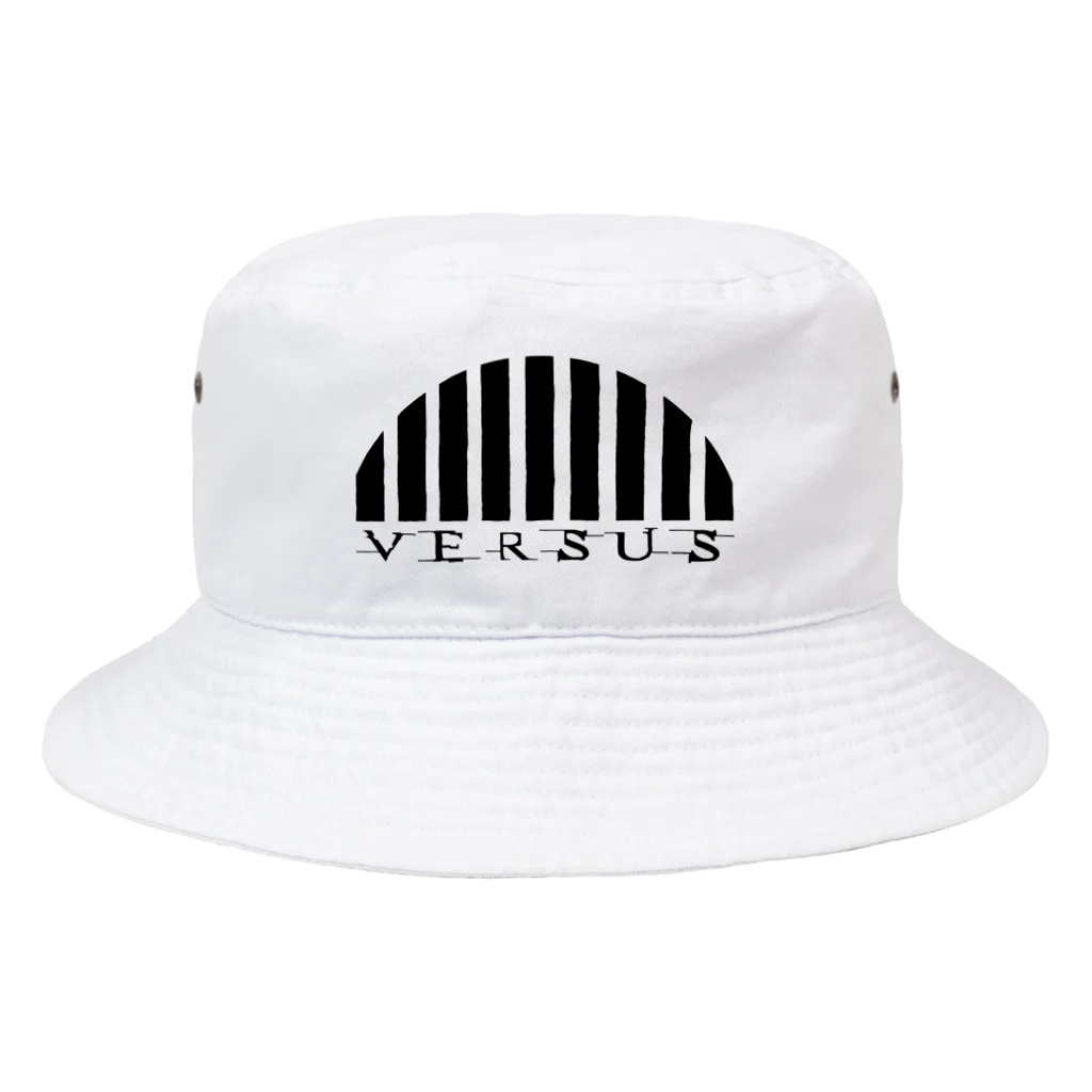 VERSUS Design by JuRanのStripe Half Circle バケットハット