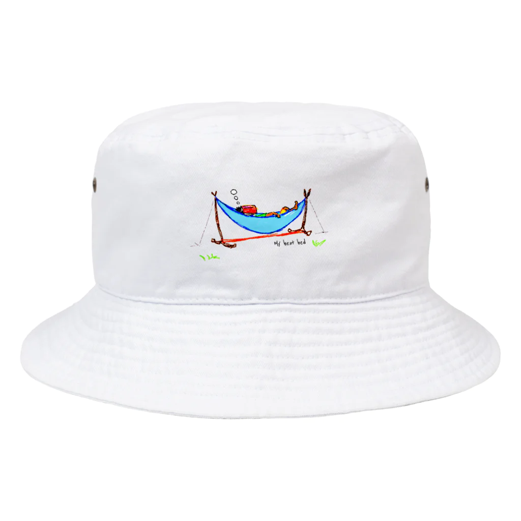 PaP➡︎Poco.a.PocoのMy best bed. ハンモックいいね！ Bucket Hat