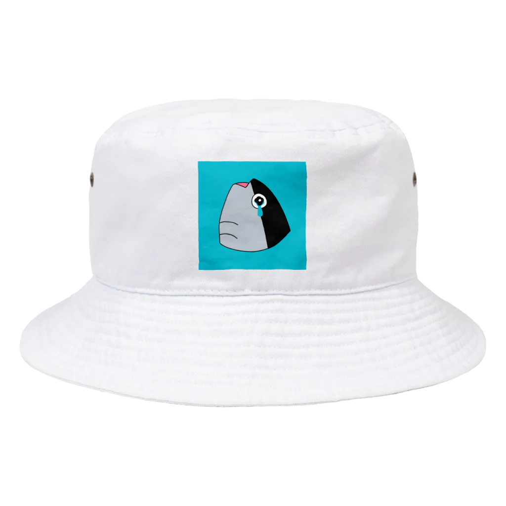 𝒜𝓏の泣きまぐろ Bucket Hat