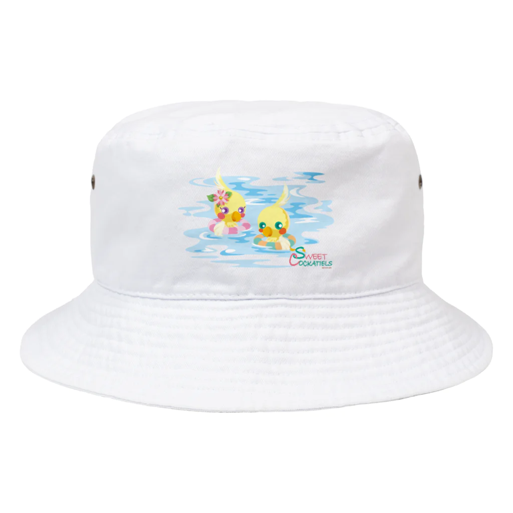 ma-sa's LaboratoryのSweet Cockatiels／浮き輪で海水浴 Bucket Hat