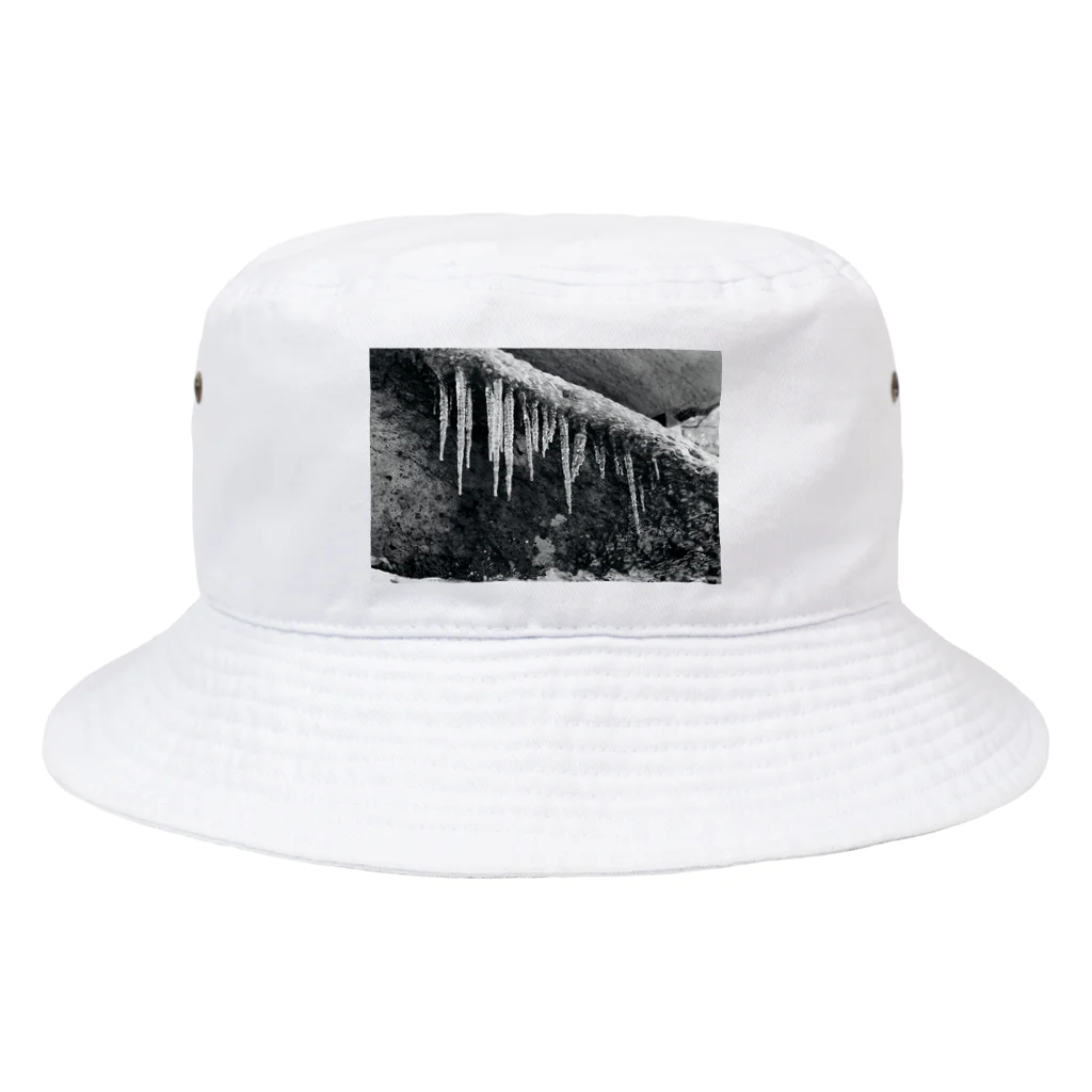 革新派芸能オフィシャルSHOPのTSURARA COLLECTION Bucket Hat