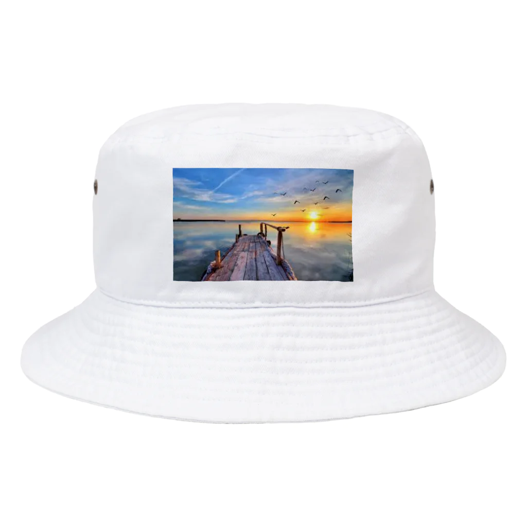  カラフルな海辺の 海沿いの夕日 Bucket Hat