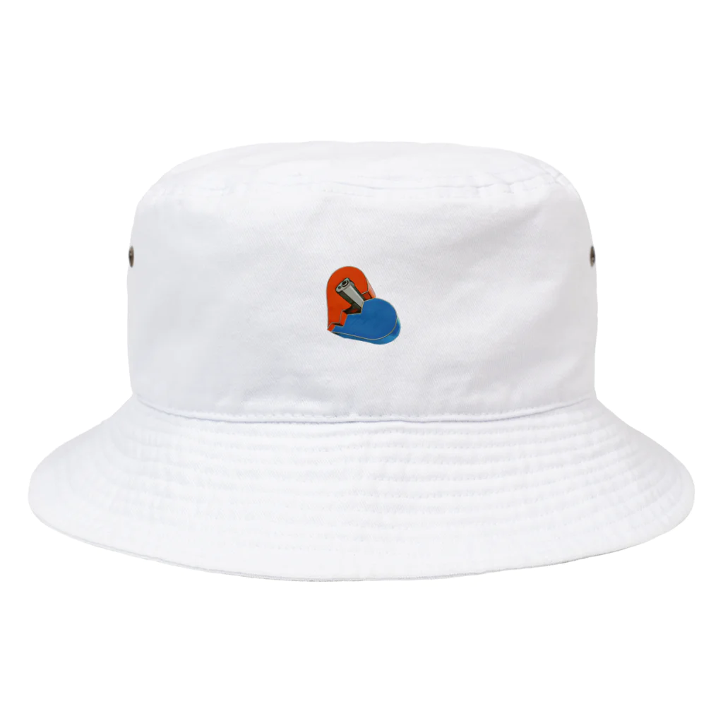 いやい屋の心に穴を開けちゃった Bucket Hat