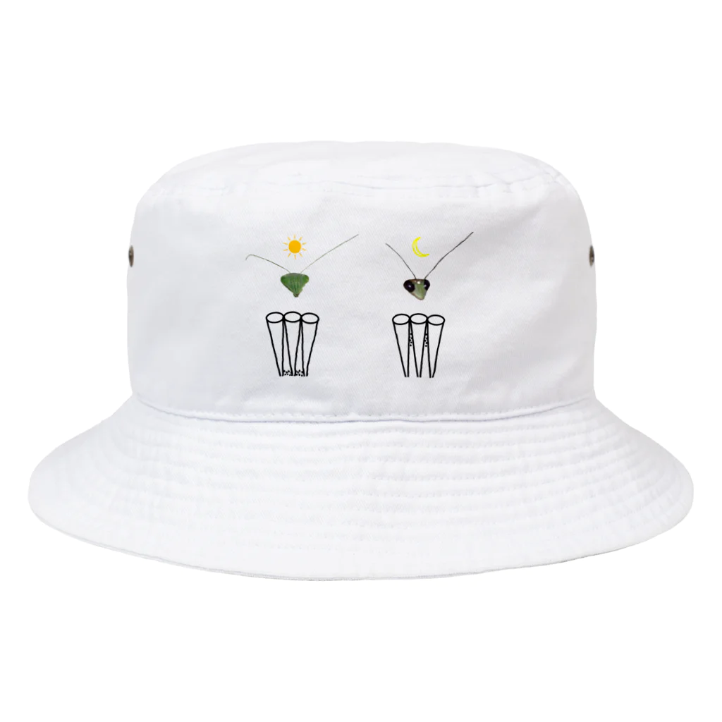 L_arctoaのカマキリの昼と夜の複眼（絵文字、背景透過ver） Bucket Hat