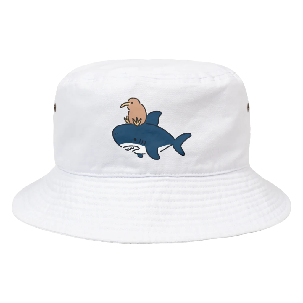 サメ わりとおもいのキーウィ・オン・シャーク Bucket Hat