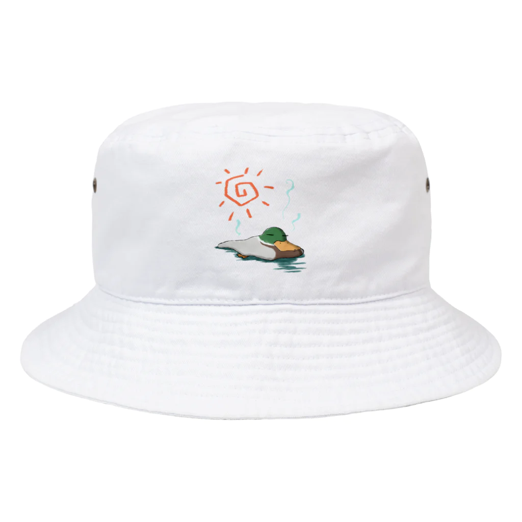 カモの端の真夏の昼のカモ Bucket Hat