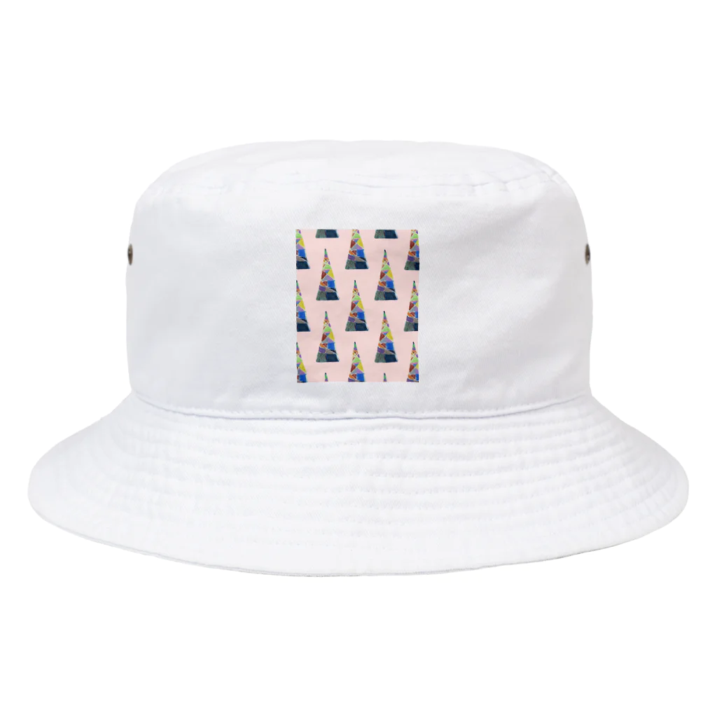 Hummingbirdのカラフルタワー Bucket Hat