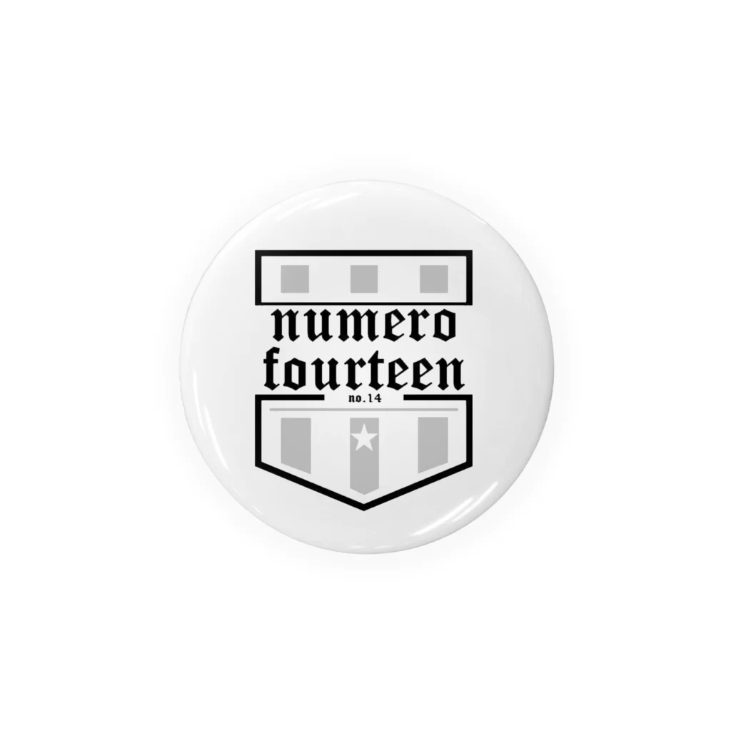 chocomoのnumero  fourteen Tin Badge