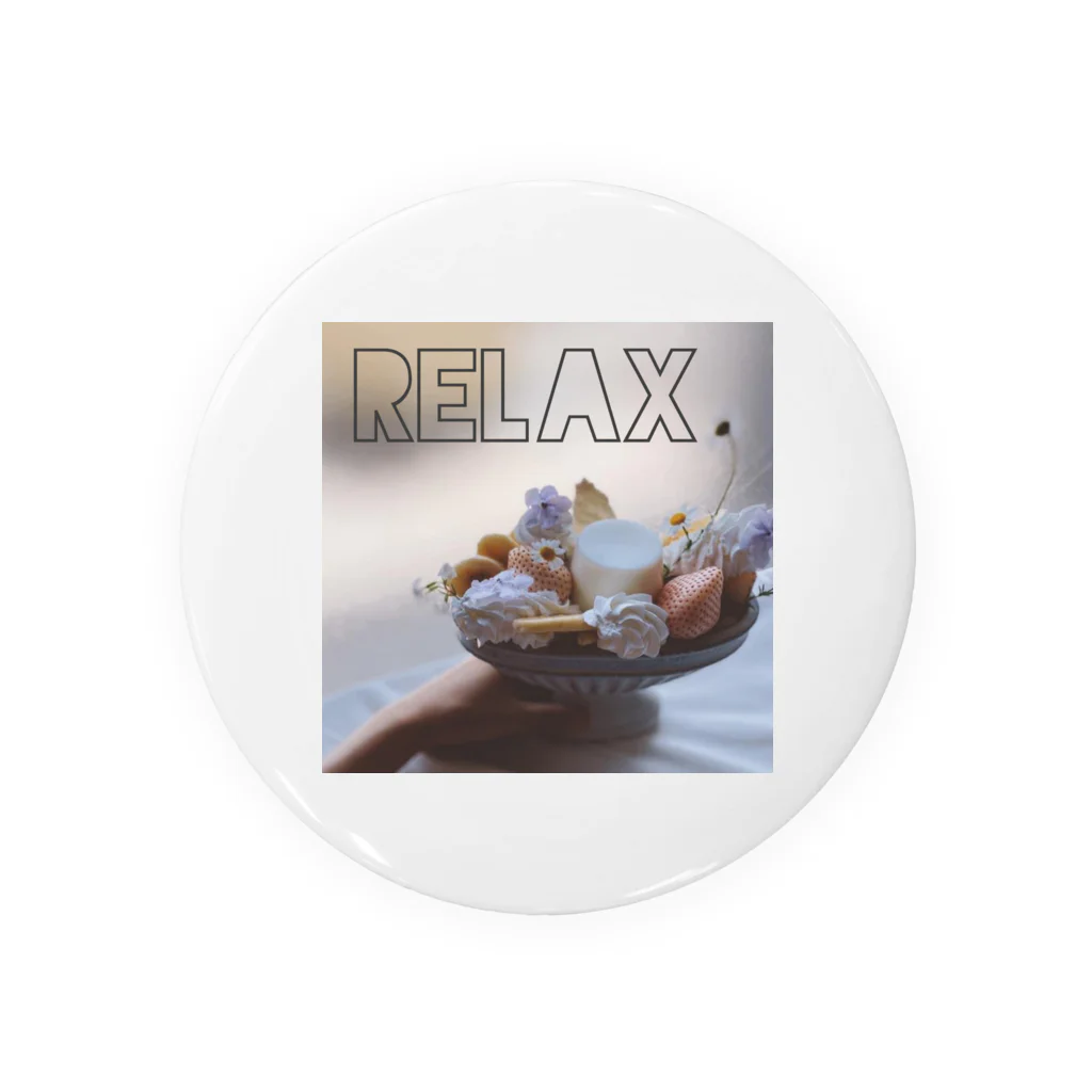 aki🧜‍♀️kia /aki narisawaのrelax 白いプリンアラモード Tin Badge