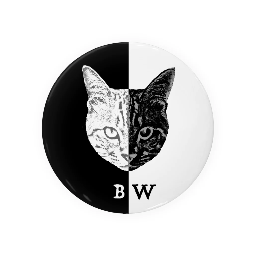 COMONOのBW Tin Badge