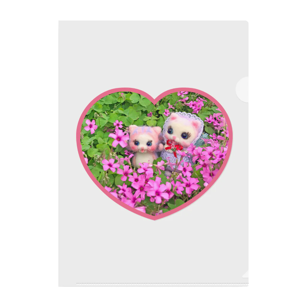 メルティカポエミュウのイモカタバミ畑のキャンディ＆ベリー❤️ クリアファイル