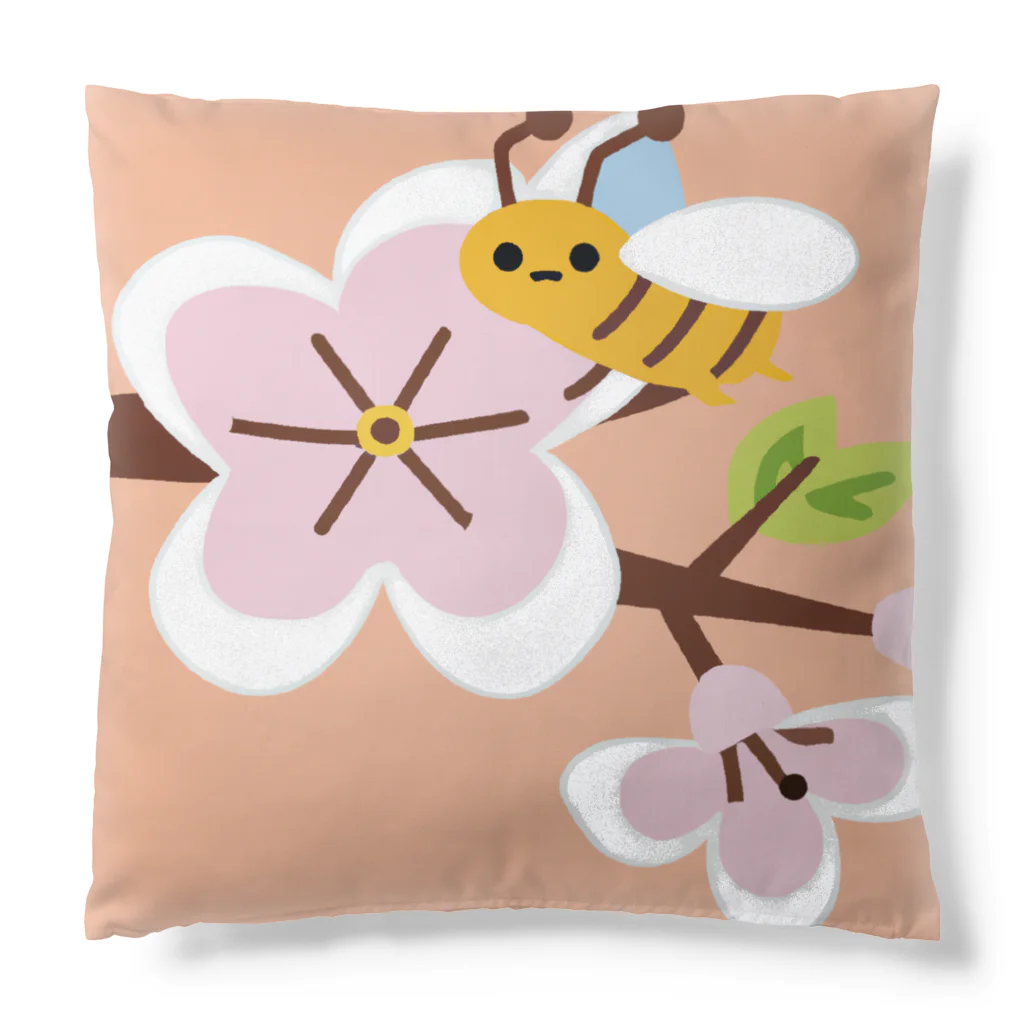 Spirit of 和のみつばちくん Cushion