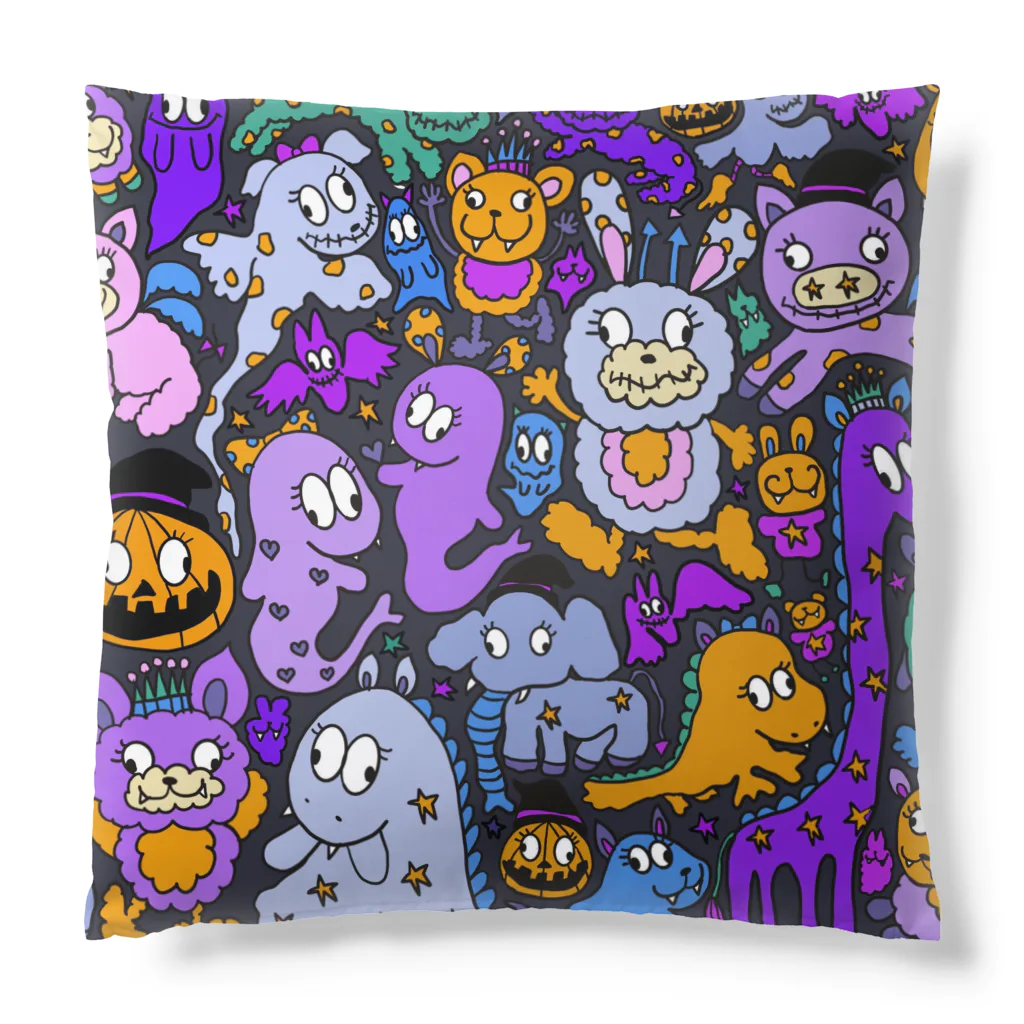 haciのKAZOO Halloween Cushion