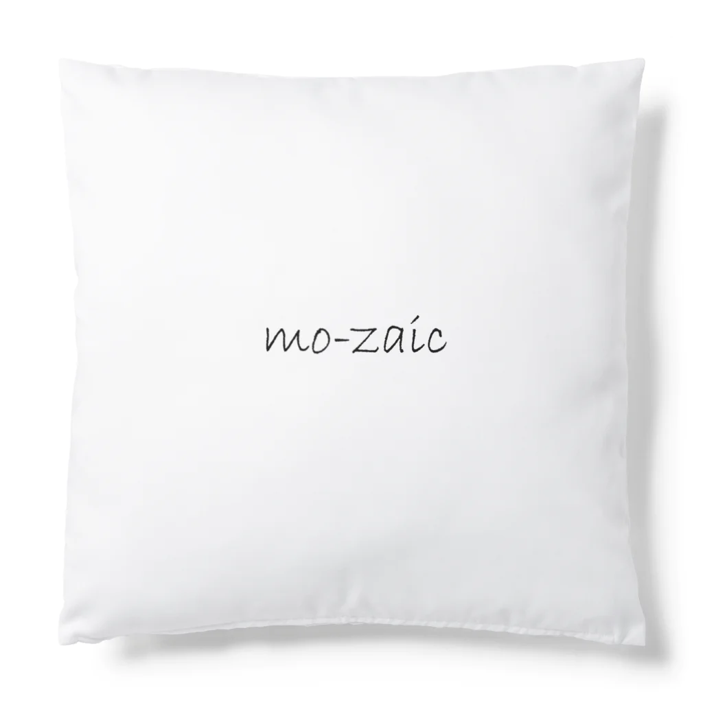 mo-zaicの親戚のおじん（ある意味、巨人より怖いかも...） Cushion