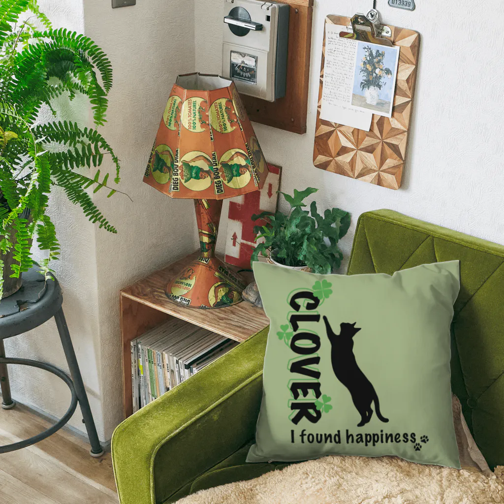 MegSan's free design🌷のラッキーな猫 green Cushion