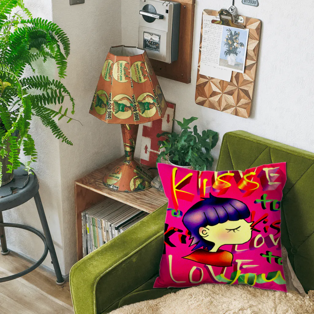 Divina AmoR-ART-の｢KISS YOU｣～sing with your heart～ Red Cushion