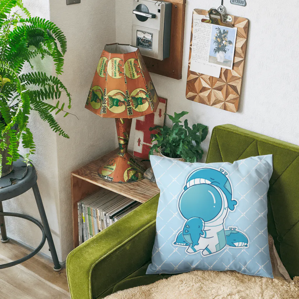 ミトウクジラのクジラと宇宙飛行士 Cushion