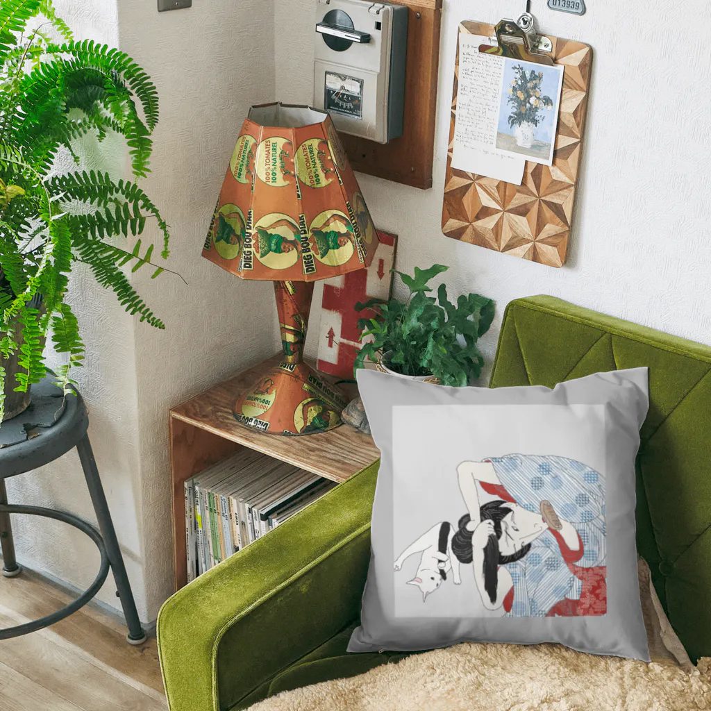 keeeeeep smilingのdo my hair  #体勢のクセがすごい Cushion