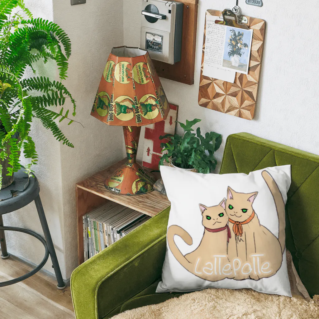 Le Chat Mignonne ル・シャ・ミニョンヌのラテとポテの可愛いイラストクッション！ Cushion