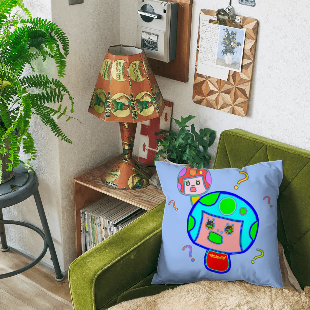 カニホイップのきのこけしなんなん Cushion