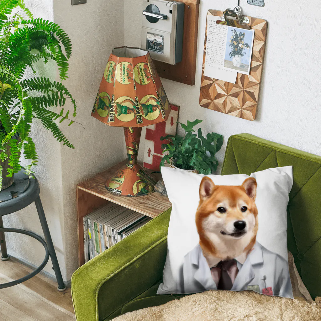 変なAIばっかのＴシャツ屋さんの柴犬先生 Cushion