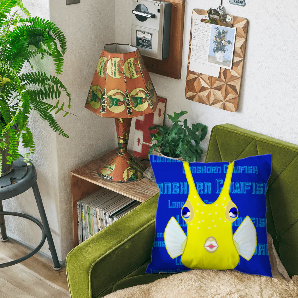 LalaHangeulのLonghorn Cowfish(コンゴウフグ) Cushion