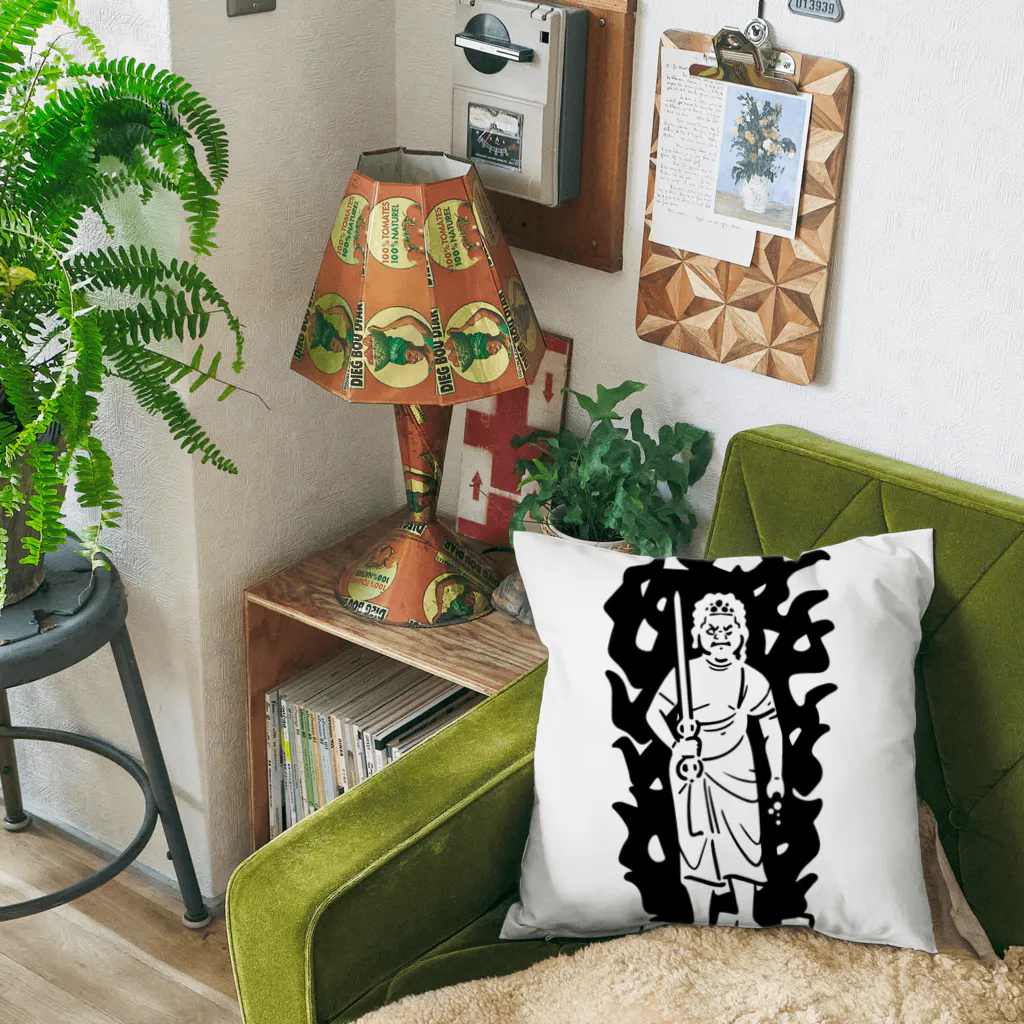 山形屋米店の不動明王（ふどうみょうおう、梵: अचलनाथ acalanātha） Cushion