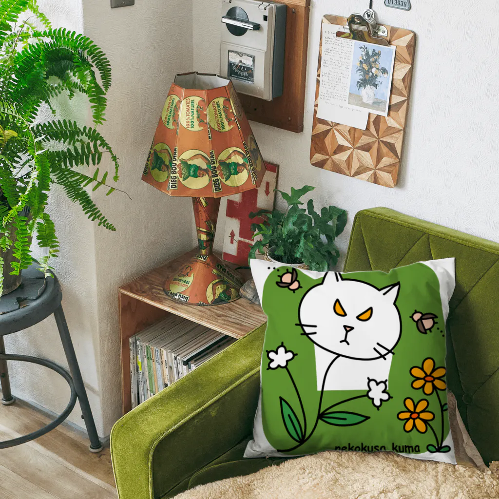 mkumakumaの猫草色付き Cushion