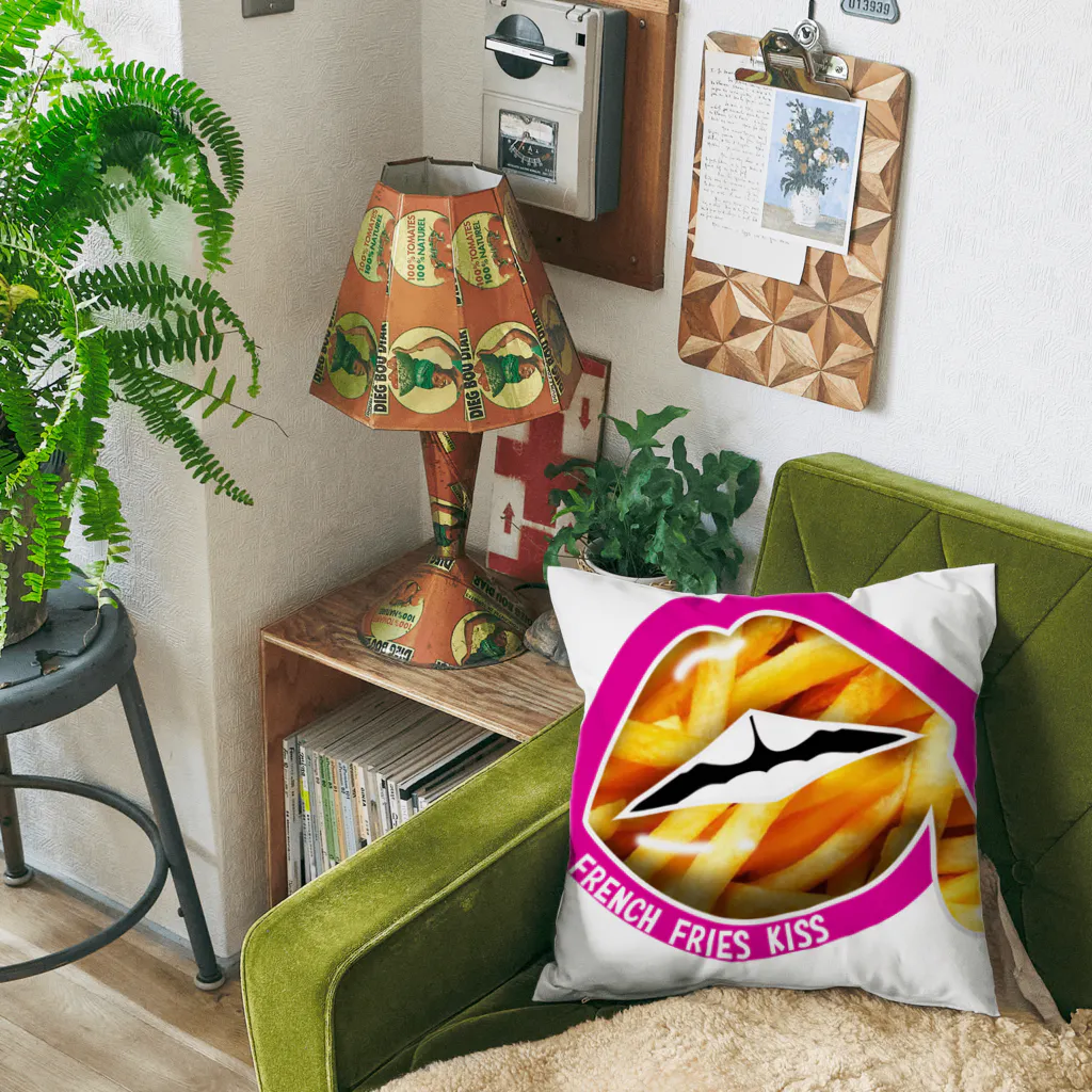 daddy-s_junkfoodsのFRENCH FRIES KISS - PINK Cushion