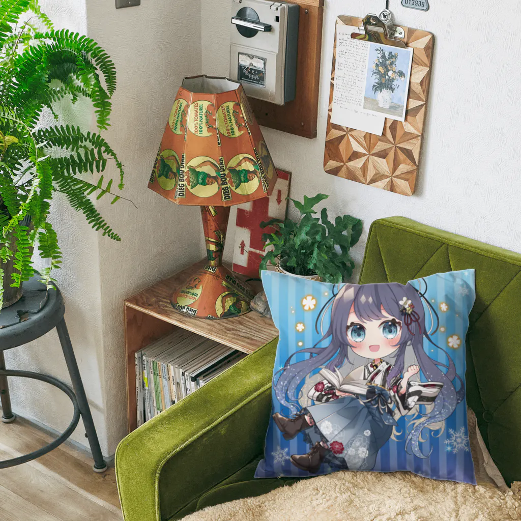 屋根裏の管理人の屋根裏の管理人（雪路Ver）クッション Cushion