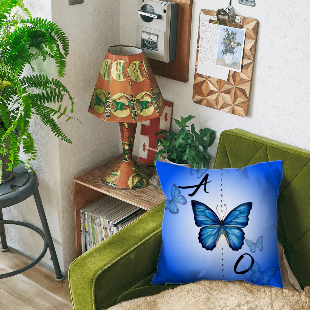 idumi-artのbutterfly effect （ｸｯｼｮﾝは背面五角形ﾃﾞｻﾞｲﾝ） Cushion