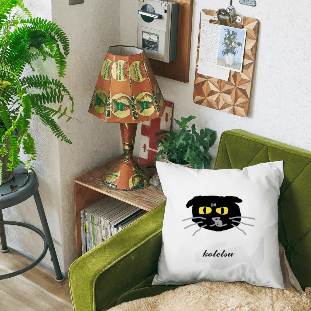 ゆる猫こてつのこてつ Cushion