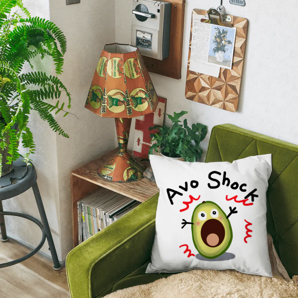 MZグラフィックスのAvo Shock! Cushion