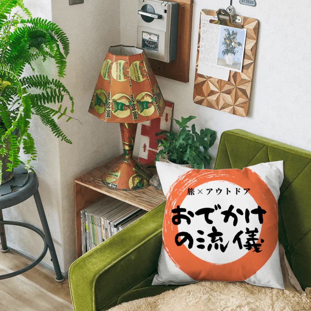 べっちまる | おでかけの流儀のおでかけの流儀 丸ロゴ Cushion