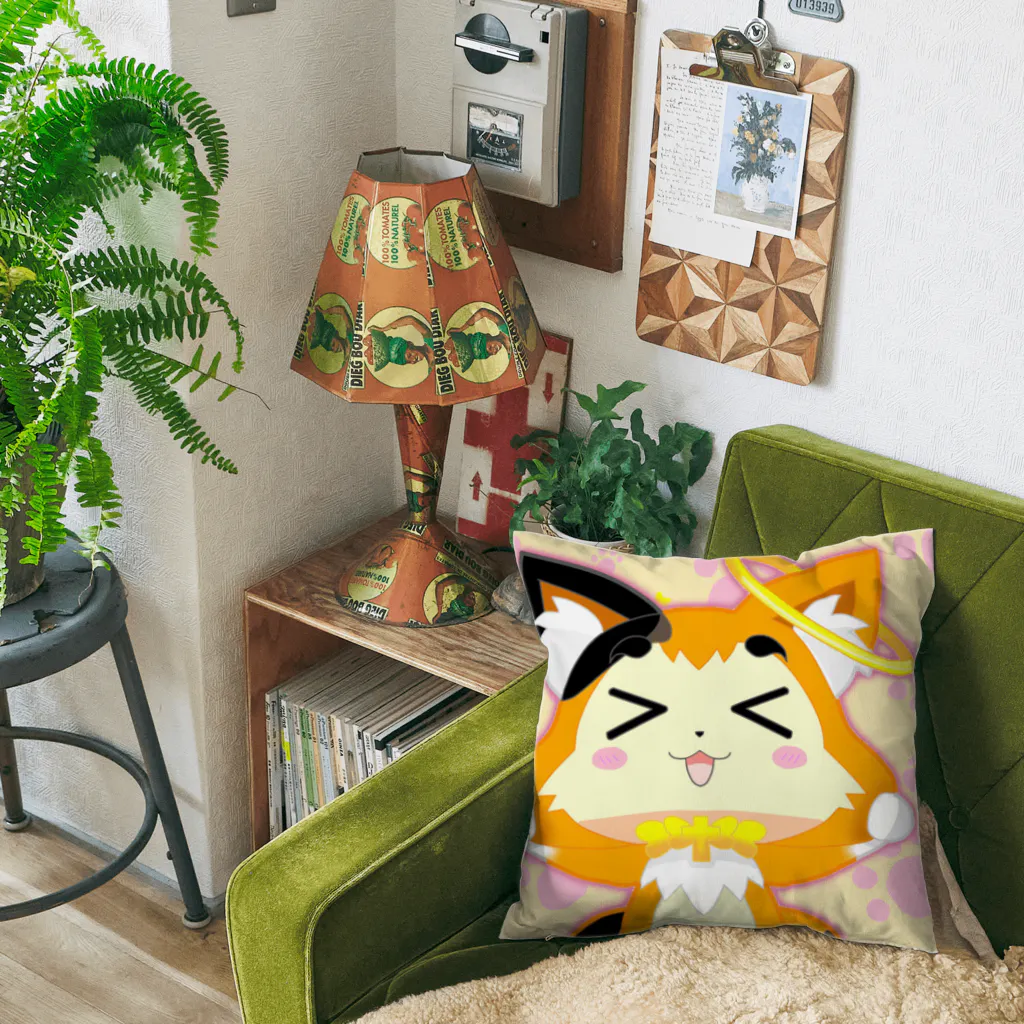 間寝きねこ🌳🐈 新人VTuberのビローン背景あり クッション