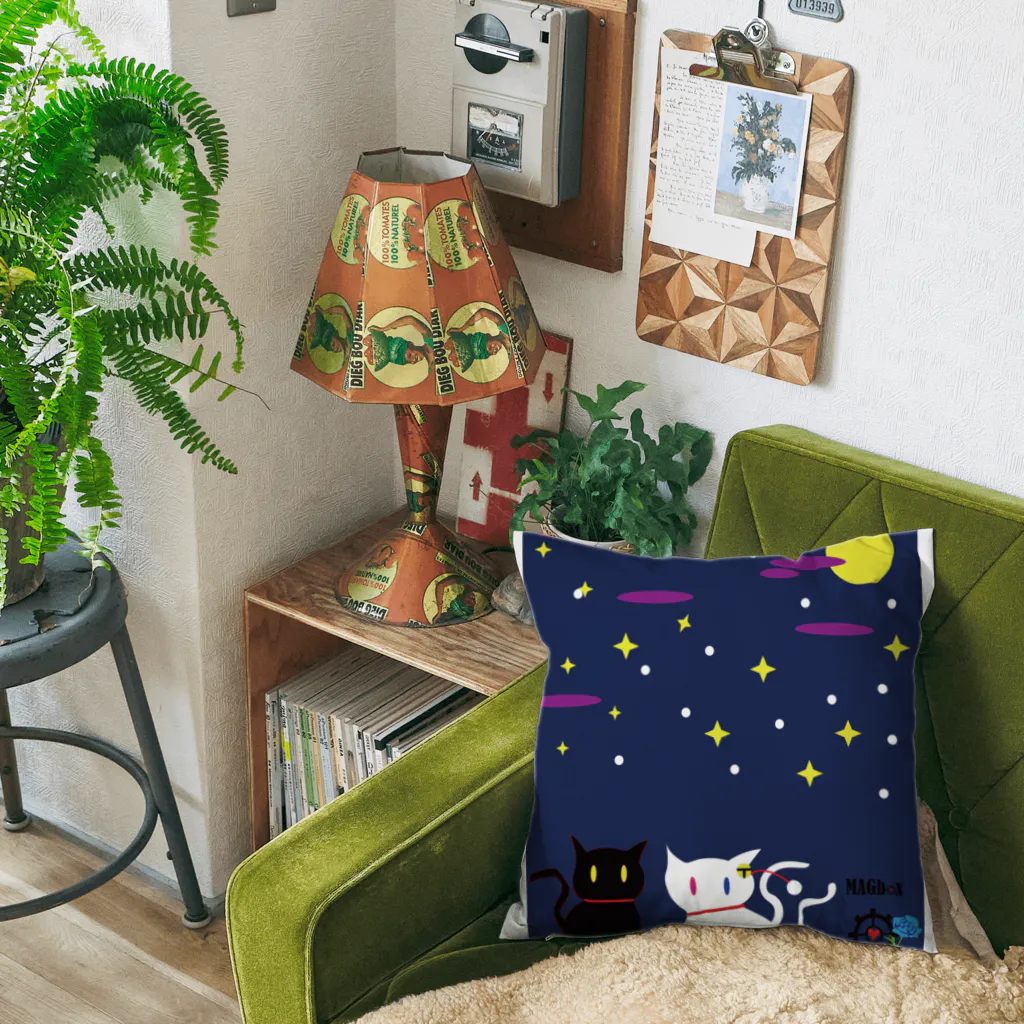 Amasyuiroのmagboxシリーズ　猫月夜 Cushion