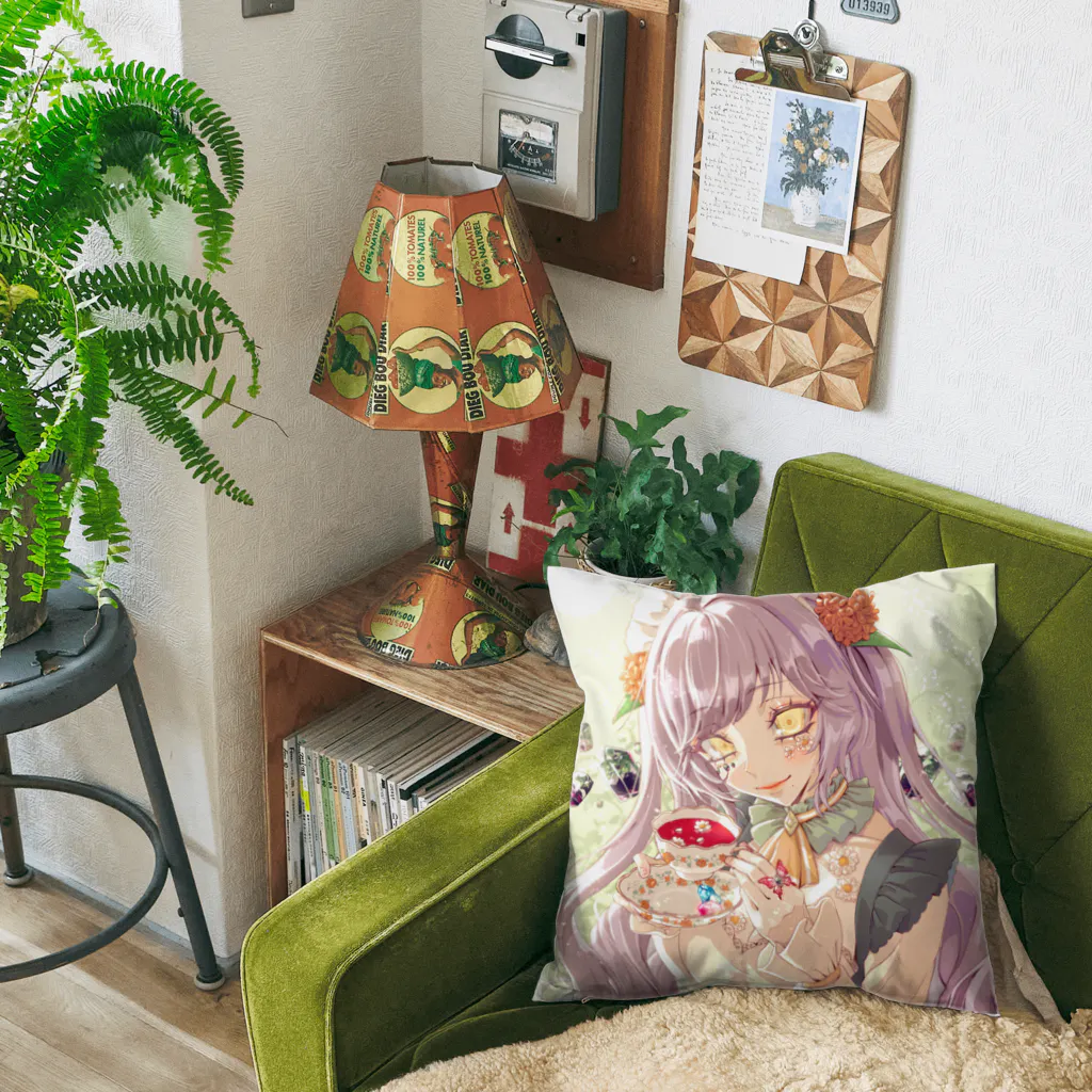 あてなのグッズのクッション Cushion