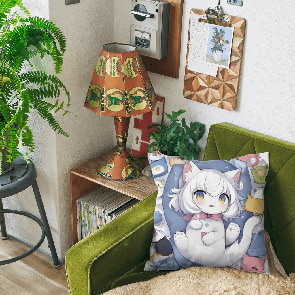 Moichi Designs Shop-2023の赤ちゃんネコタン Cushion