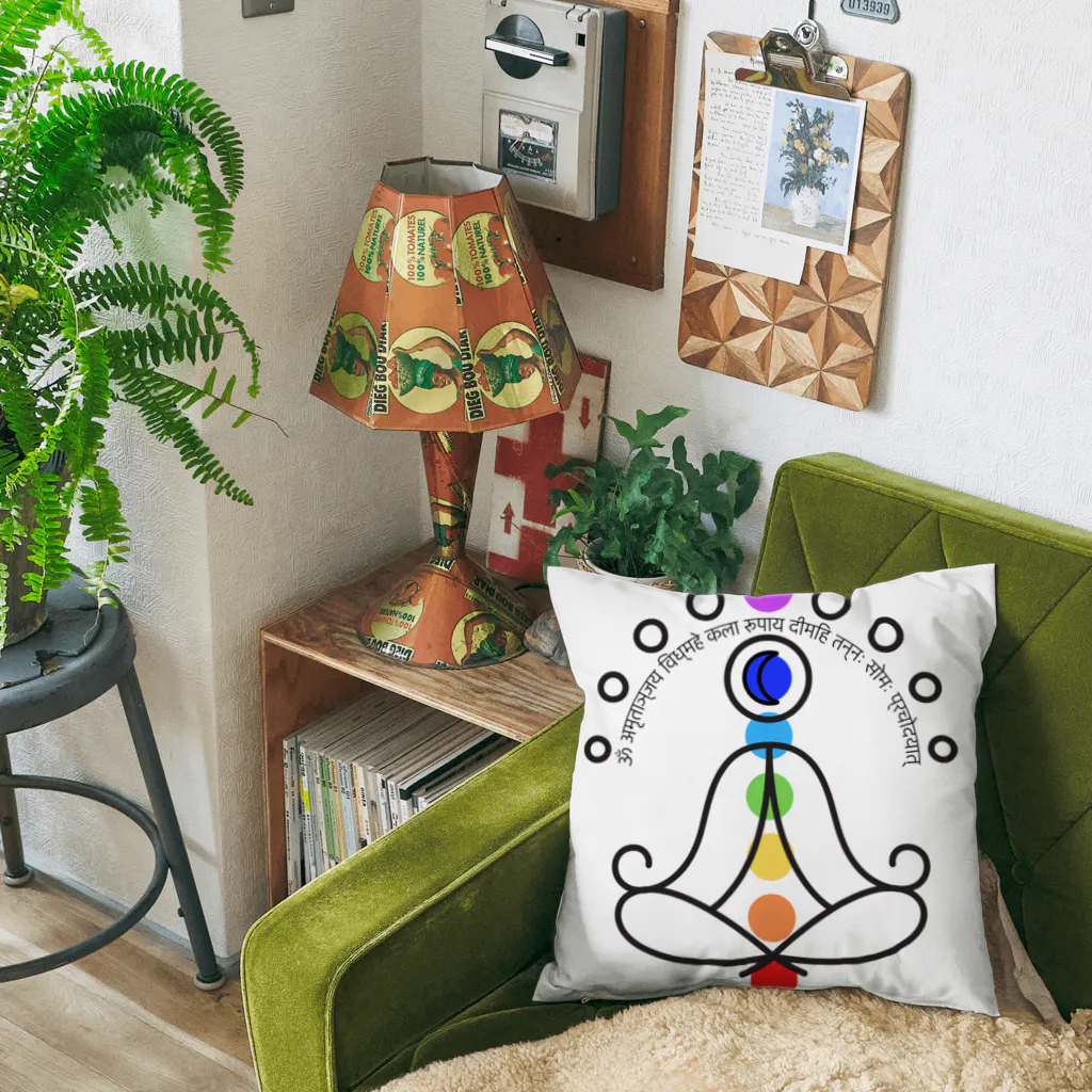 CyberArmadilloの月のガヤトリマントラ Cushion