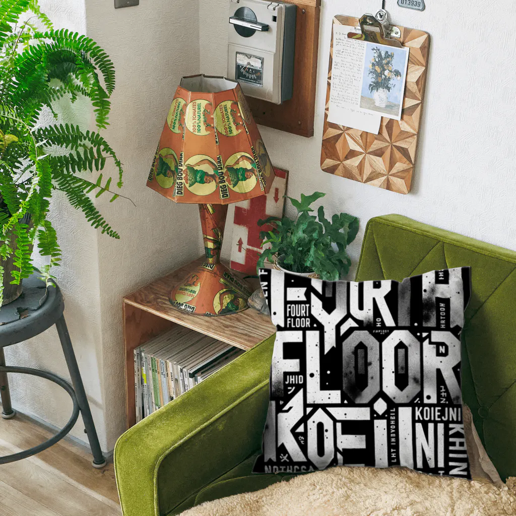 Yx4のFourthFloor Cushion