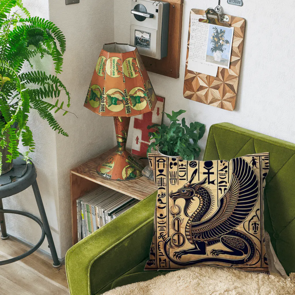 5656ショップのエジプトに隠されしドラゴンの起源 Cushion