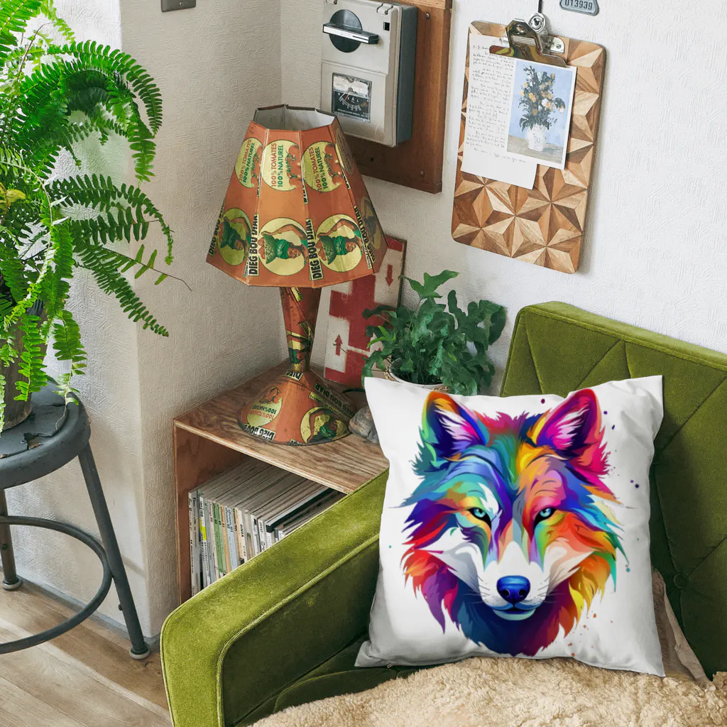 MK's SOLUTIONのカラフルなおおかみ Cushion