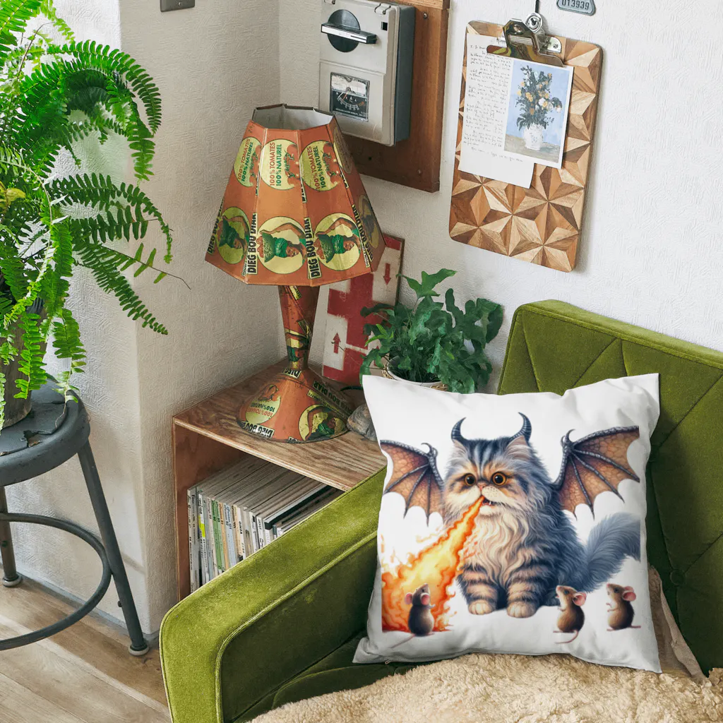 nekodoragonのブサカワ！火噴き猫ドラゴン　背景透過ver Cushion