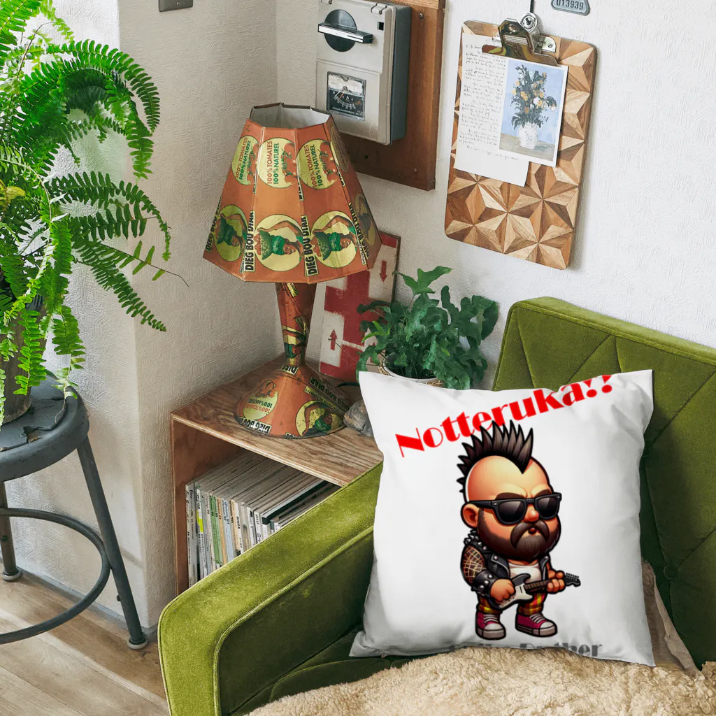 Yellow_Pantherの中年のパンクロッカー Cushion