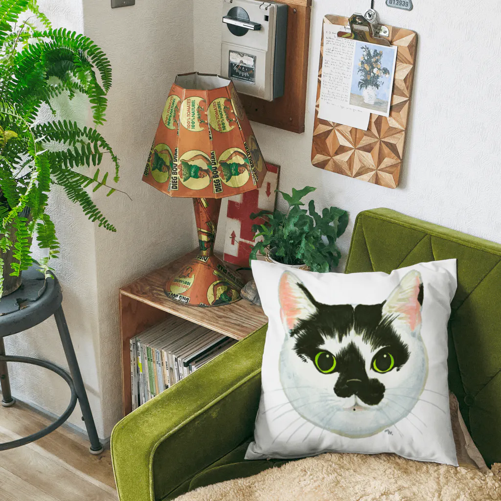 segasworksのねこさんのお顔（白黒ねこ） Cushion